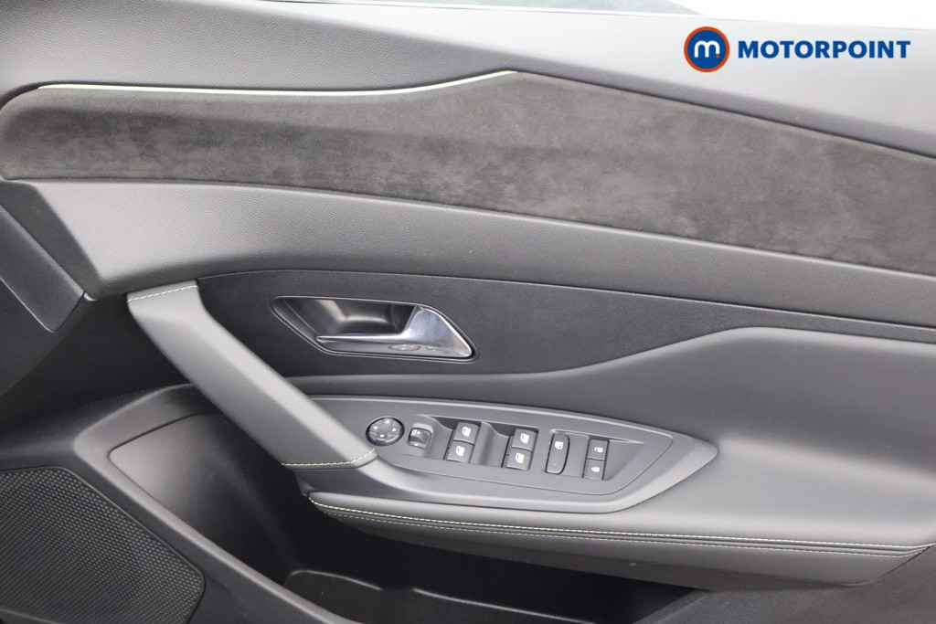 Peugeot 308 GT Automatic Diesel Estate - Stock Number (1613115) - 11th supplementary image
