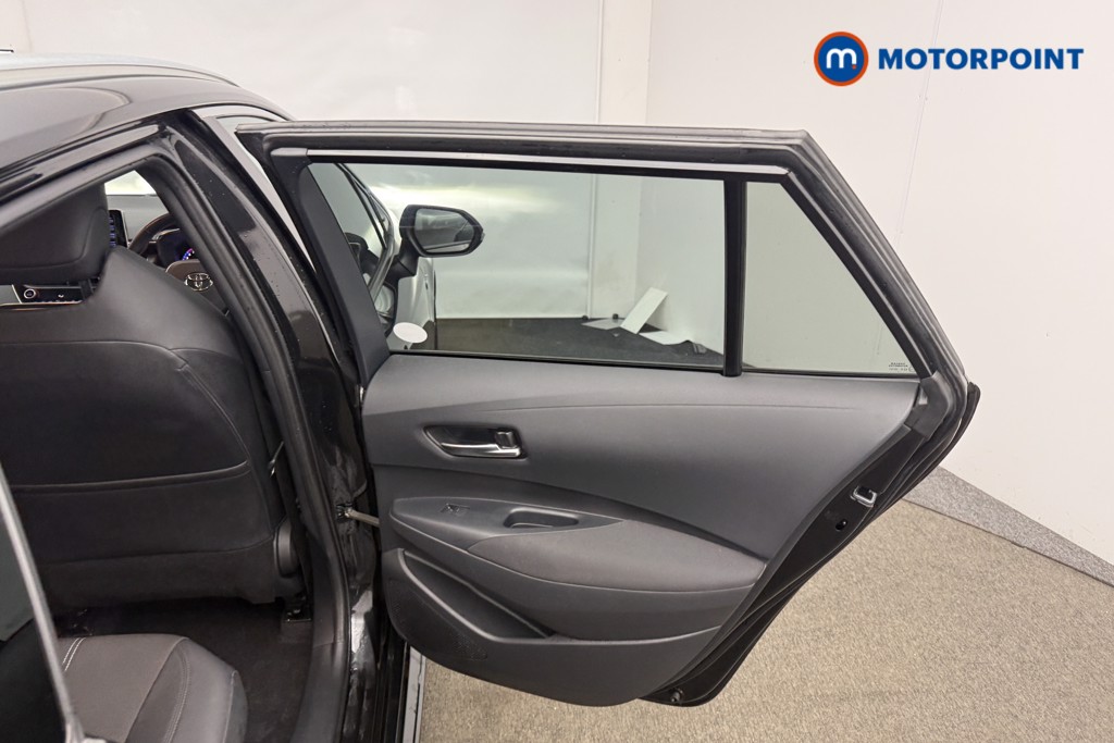 Toyota Corolla Gr Sport Automatic Petrol-Electric Hybrid Estate - Stock Number (1613370) - 15th supplementary image