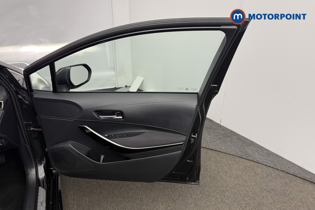 Toyota Corolla Gr Sport Automatic Petrol-Electric Hybrid Estate - Stock Number (1613370) - 18th supplementary image