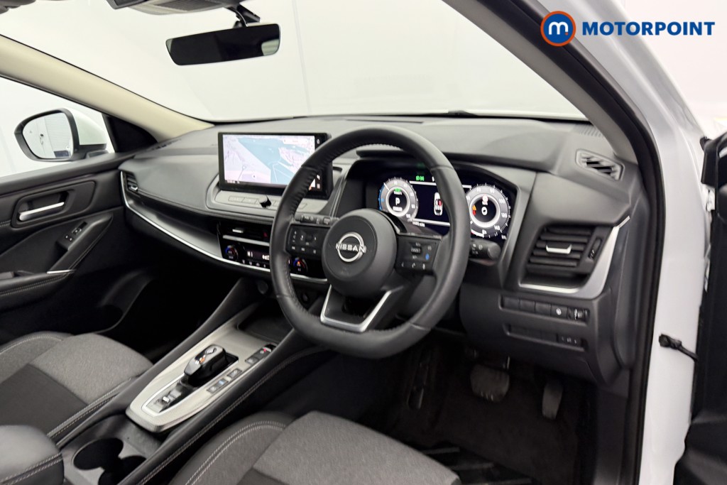 Nissan Qashqai N-Connecta Automatic Petrol-Electric Hybrid SUV - Stock Number (1613433) - 4th supplementary image