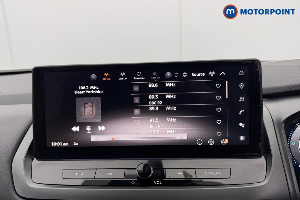 Nissan Qashqai N-Connecta Automatic Petrol-Electric Hybrid SUV - Stock Number (1613433) - 6th supplementary image