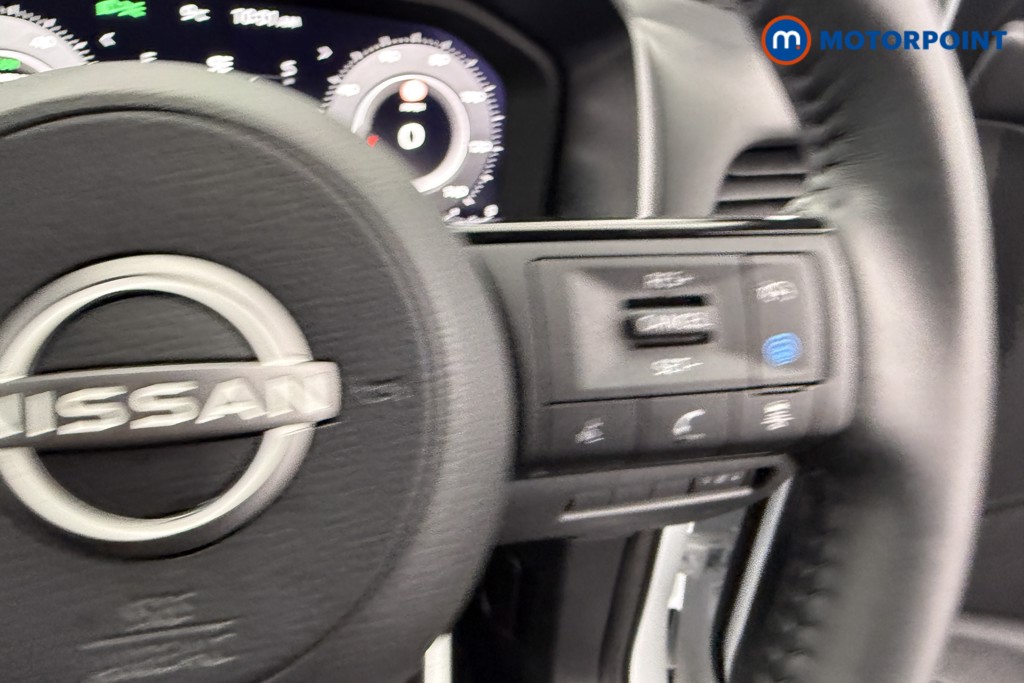 Nissan Qashqai N-Connecta Automatic Petrol-Electric Hybrid SUV - Stock Number (1613433) - 13th supplementary image