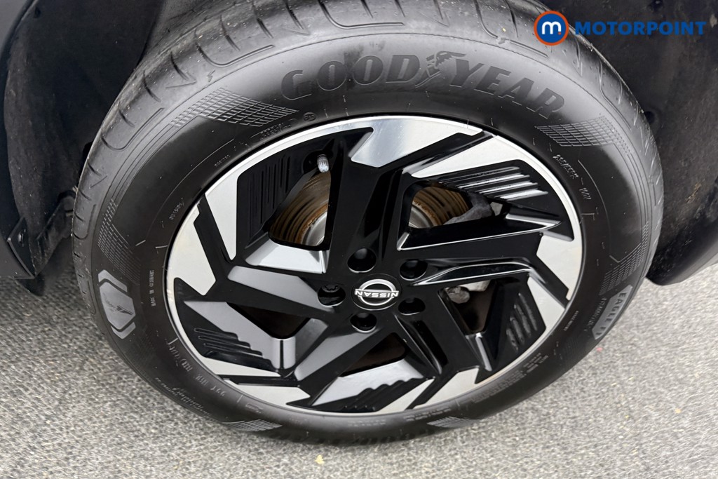 Nissan Qashqai N-Connecta Automatic Petrol-Electric Hybrid SUV - Stock Number (1613433) - 30th supplementary image