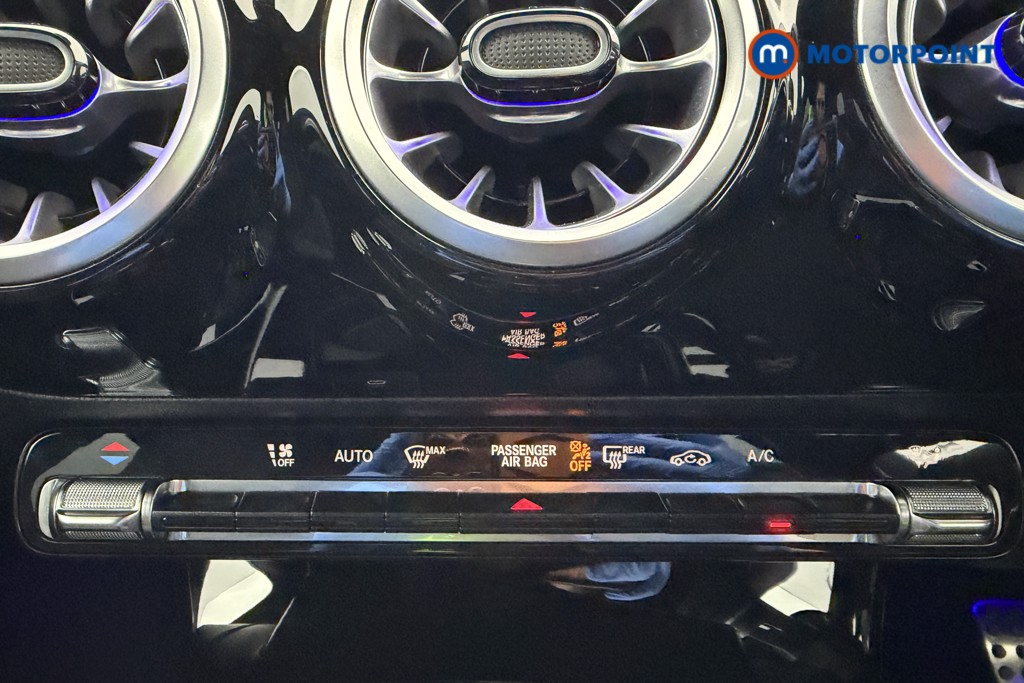 Mercedes-Benz CLA Amg Line Automatic Petrol Estate - Stock Number (1613479) - 11th supplementary image