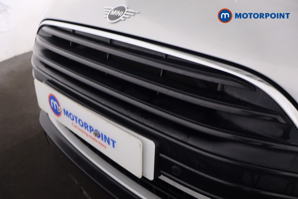 Mini Clubman Cooper Classic Manual Petrol Estate - Stock Number (1598221) - 26th supplementary image