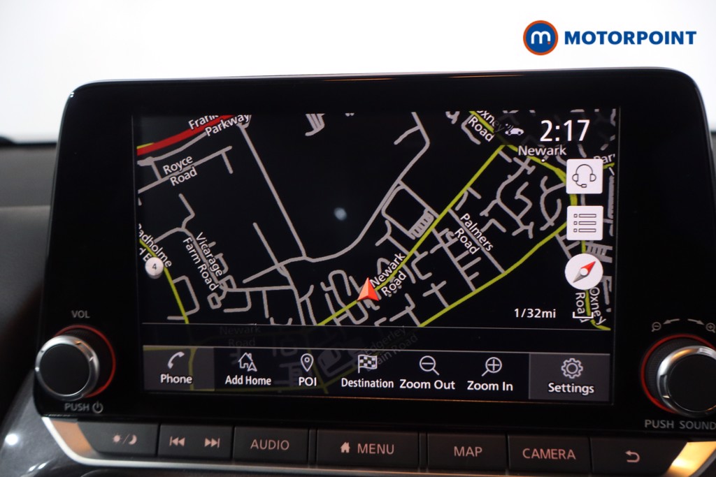 Nissan Juke N-Connecta Automatic Petrol SUV - Stock Number (1607871) - 2nd supplementary image