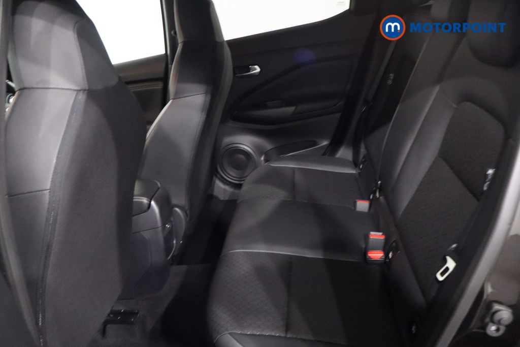 Nissan Juke N-Connecta Automatic Petrol SUV - Stock Number (1607871) - 5th supplementary image