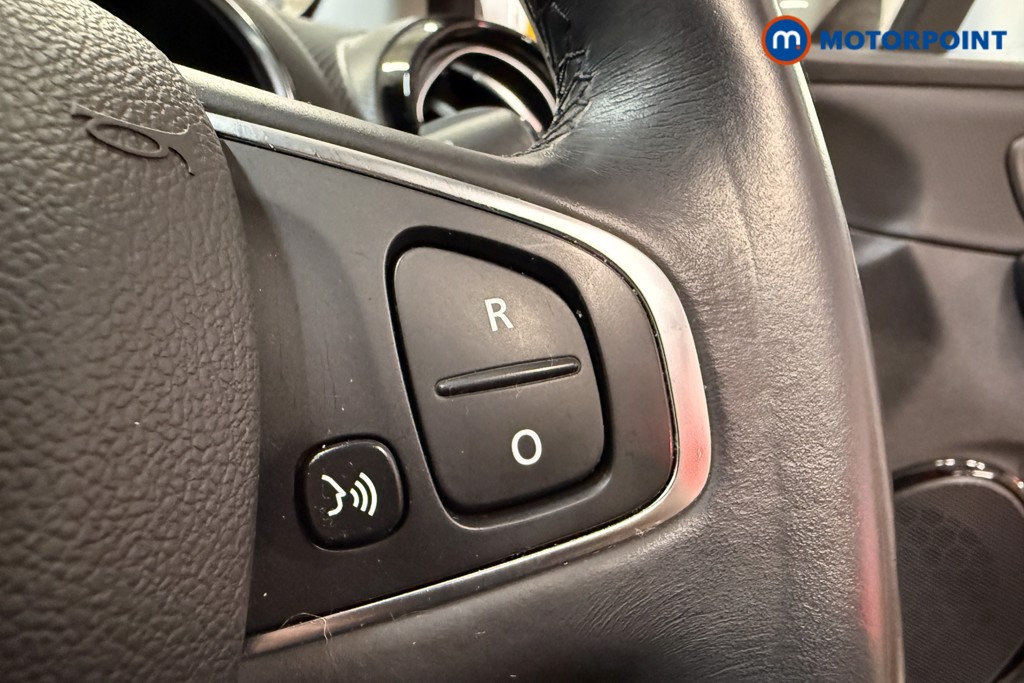 Renault Clio Gt Line Manual Petrol Hatchback - Stock Number (1609715) - 4th supplementary image