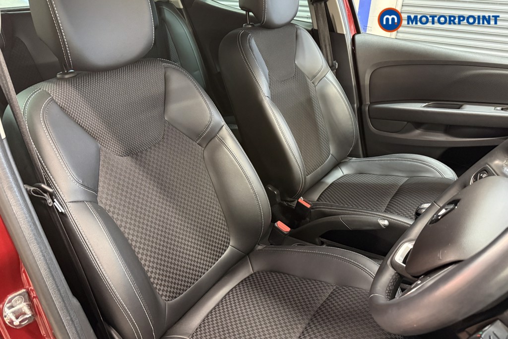 Renault Clio Gt Line Manual Petrol Hatchback - Stock Number (1609715) - 13th supplementary image