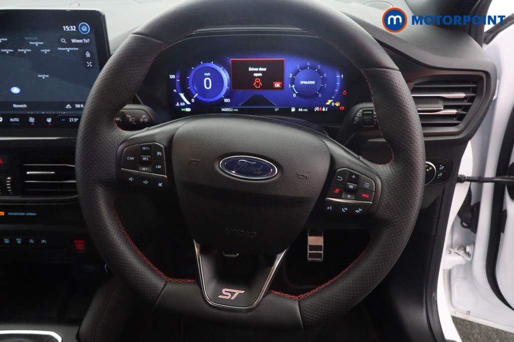 Ford Focus ST Manual Petrol Hatchback - Stock Number (1610650) - 2nd supplementary image