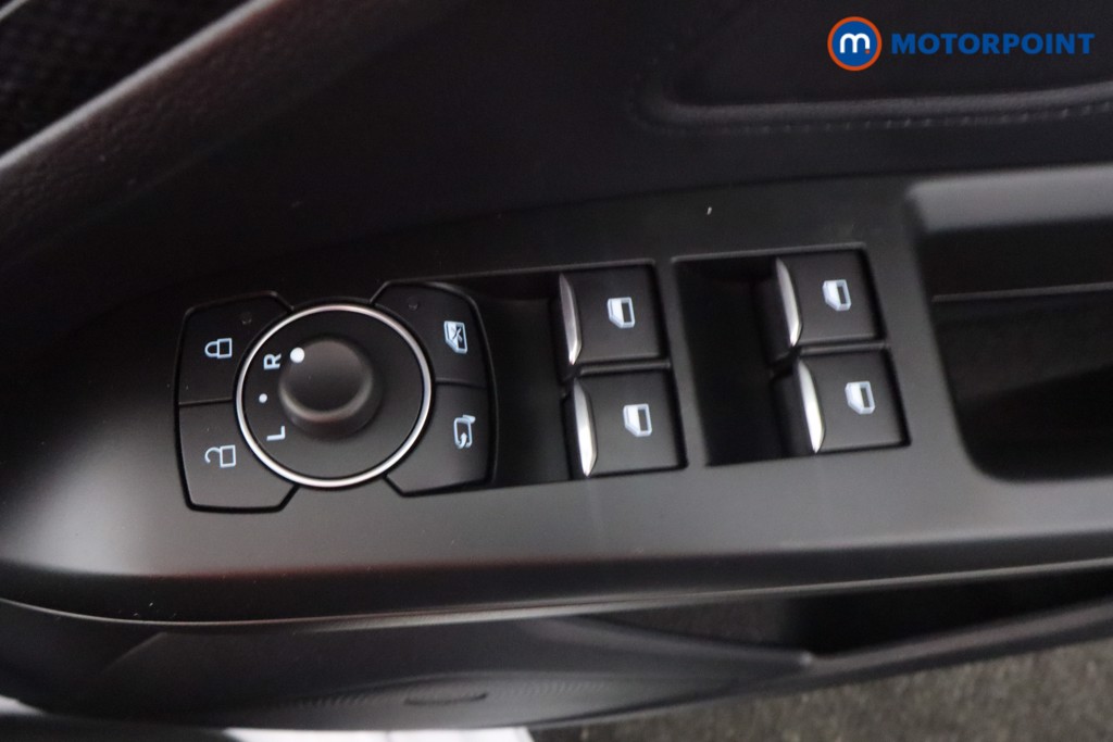 Ford Focus ST Manual Petrol Hatchback - Stock Number (1610650) - 10th supplementary image