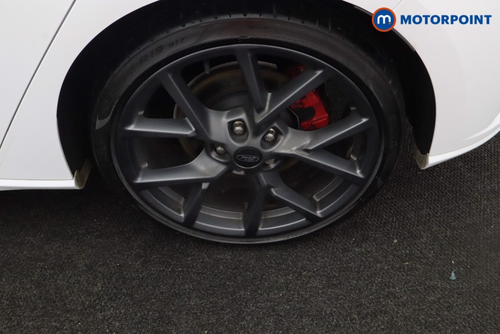 Ford Focus ST Manual Petrol Hatchback - Stock Number (1610650) - 20th supplementary image