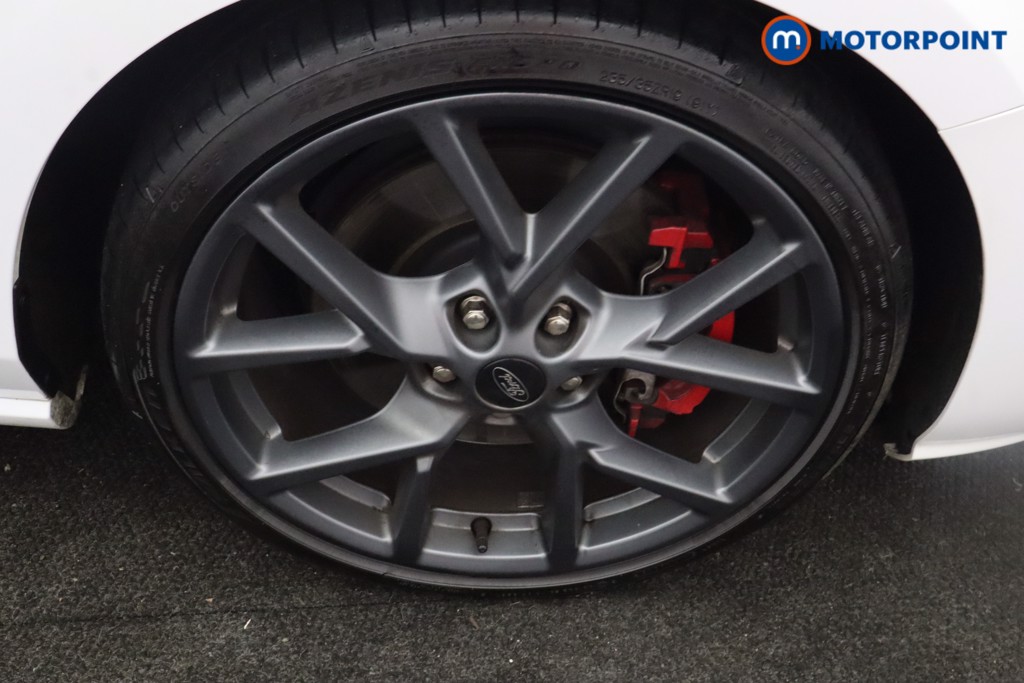 Ford Focus ST Manual Petrol Hatchback - Stock Number (1610650) - 22nd supplementary image