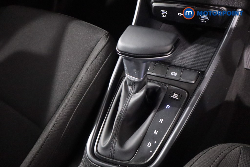 Hyundai I20 Advance Automatic Petrol Hatchback - Stock Number (1610877) - 17th supplementary image