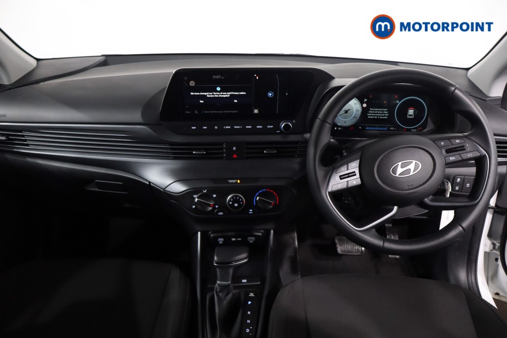 Hyundai I20 Advance Automatic Petrol Hatchback - Stock Number (1610877) - 1st supplementary image