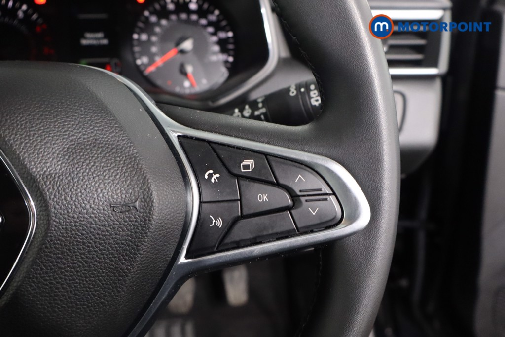 Renault Clio Iconic Edition Manual Petrol Hatchback - Stock Number (1611524) - 8th supplementary image