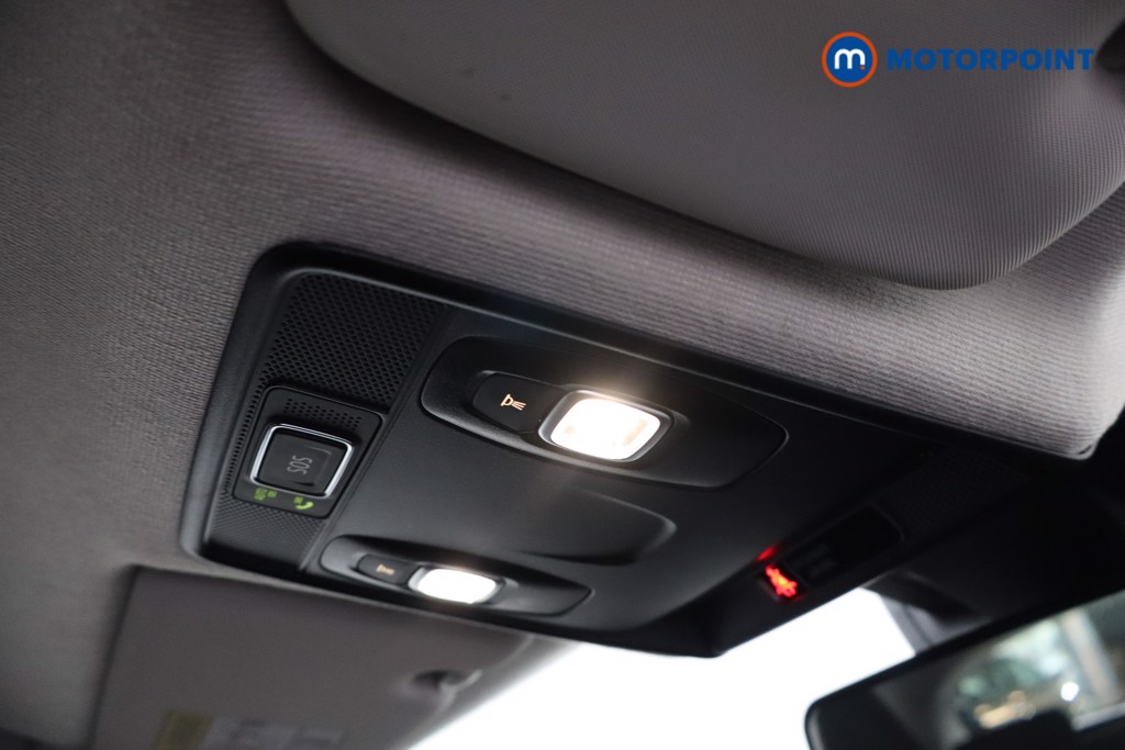 Renault Clio Iconic Edition Manual Petrol Hatchback - Stock Number (1611524) - 17th supplementary image