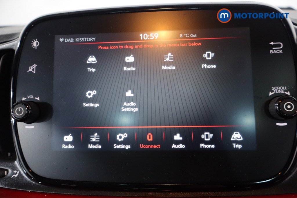 Fiat 500 RED Manual Petrol Hatchback - Stock Number (1611886) - 2nd supplementary image