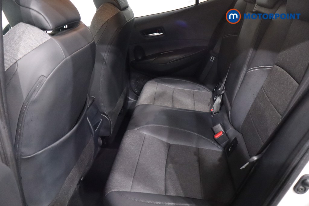 Toyota Corolla Design Automatic Petrol-Electric Hybrid Hatchback - Stock Number (1612368) - 5th supplementary image