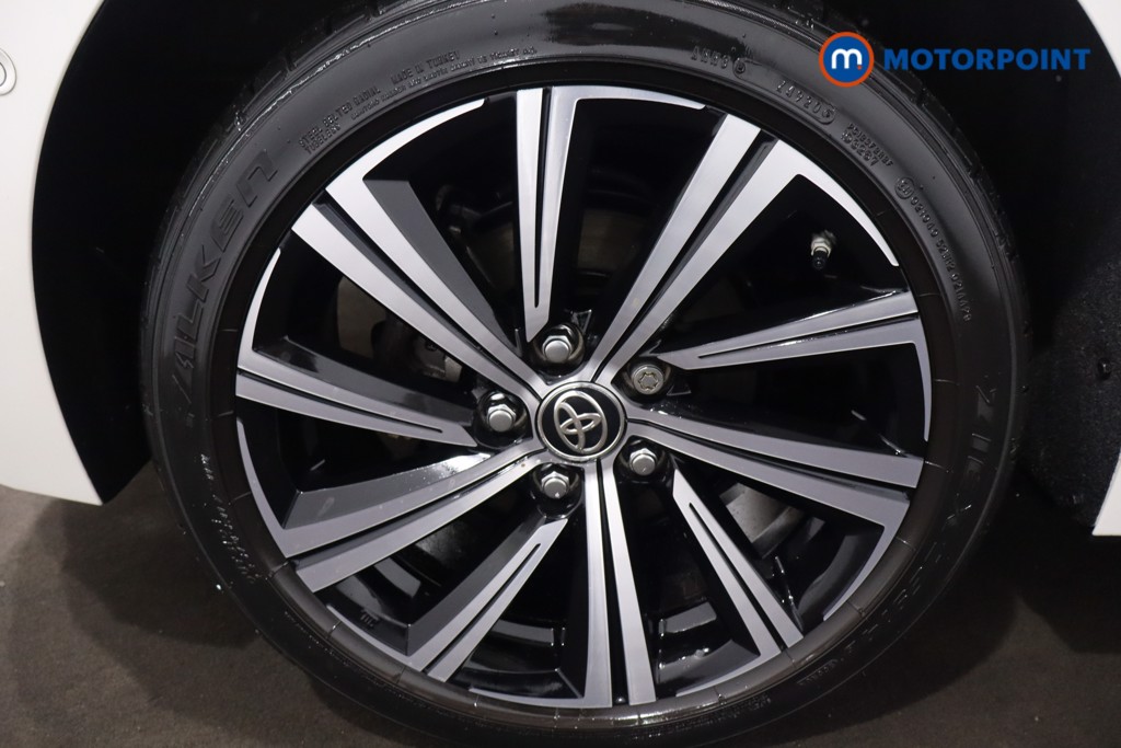 Toyota Corolla Design Automatic Petrol-Electric Hybrid Hatchback - Stock Number (1612368) - 9th supplementary image