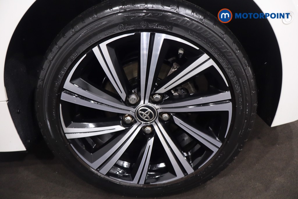 Toyota Corolla Design Automatic Petrol-Electric Hybrid Hatchback - Stock Number (1612368) - 12th supplementary image