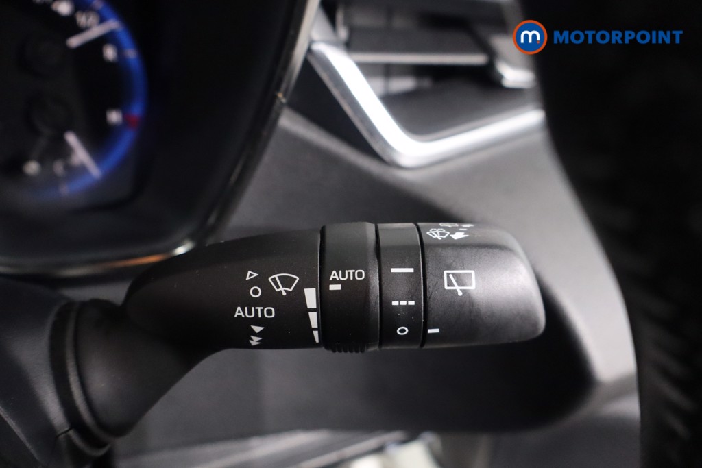 Toyota Corolla Design Automatic Petrol-Electric Hybrid Hatchback - Stock Number (1612368) - 15th supplementary image