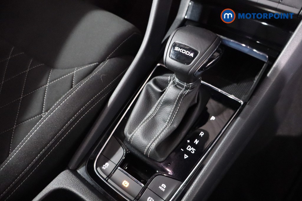 Skoda Karoq Sportline Edition Automatic Petrol SUV - Stock Number (1612824) - 18th supplementary image