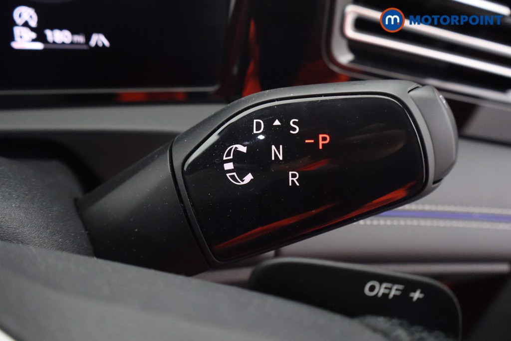 Volkswagen Tiguan R-Line Automatic Petrol SUV - Stock Number (1613344) - 13th supplementary image