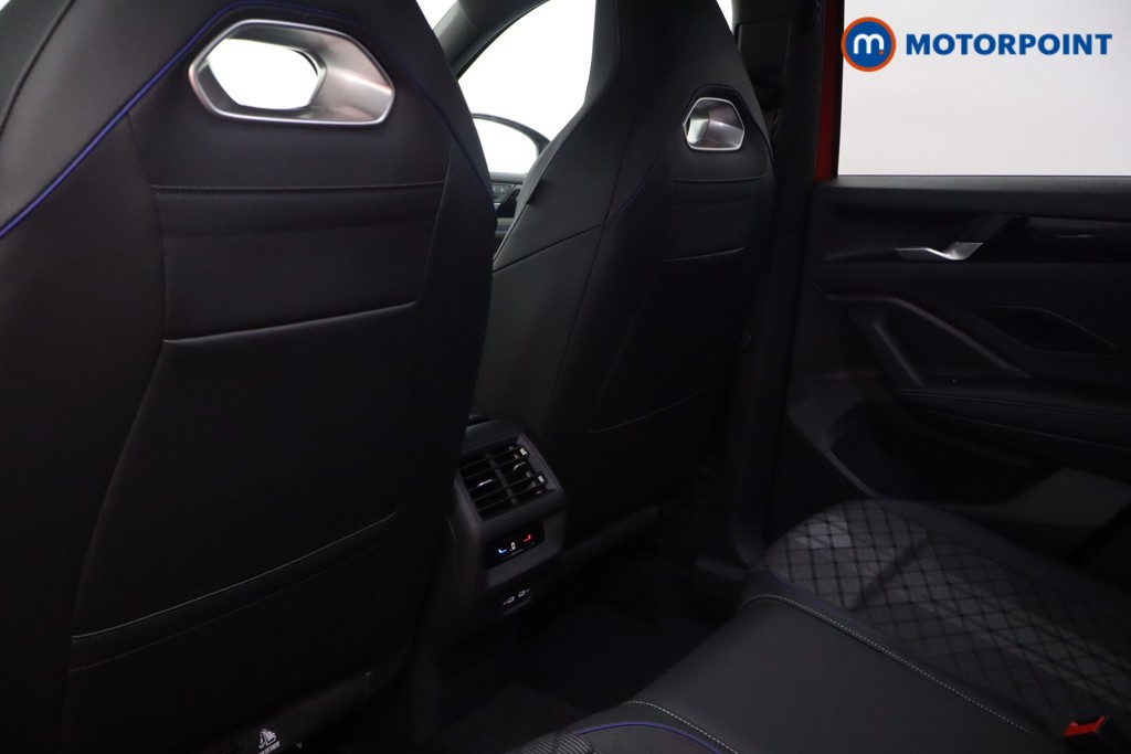 Volkswagen Tiguan R-Line Automatic Petrol SUV - Stock Number (1613344) - 18th supplementary image