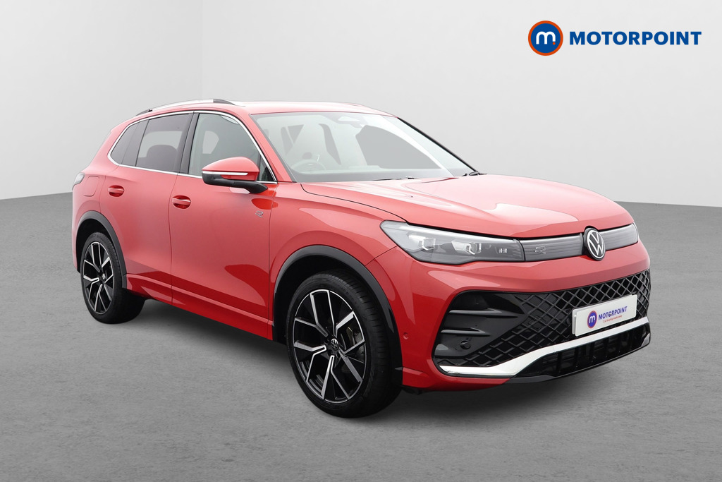 Volkswagen Tiguan R-Line Automatic Petrol SUV - Stock Number (1613344) - Drivers side front corner