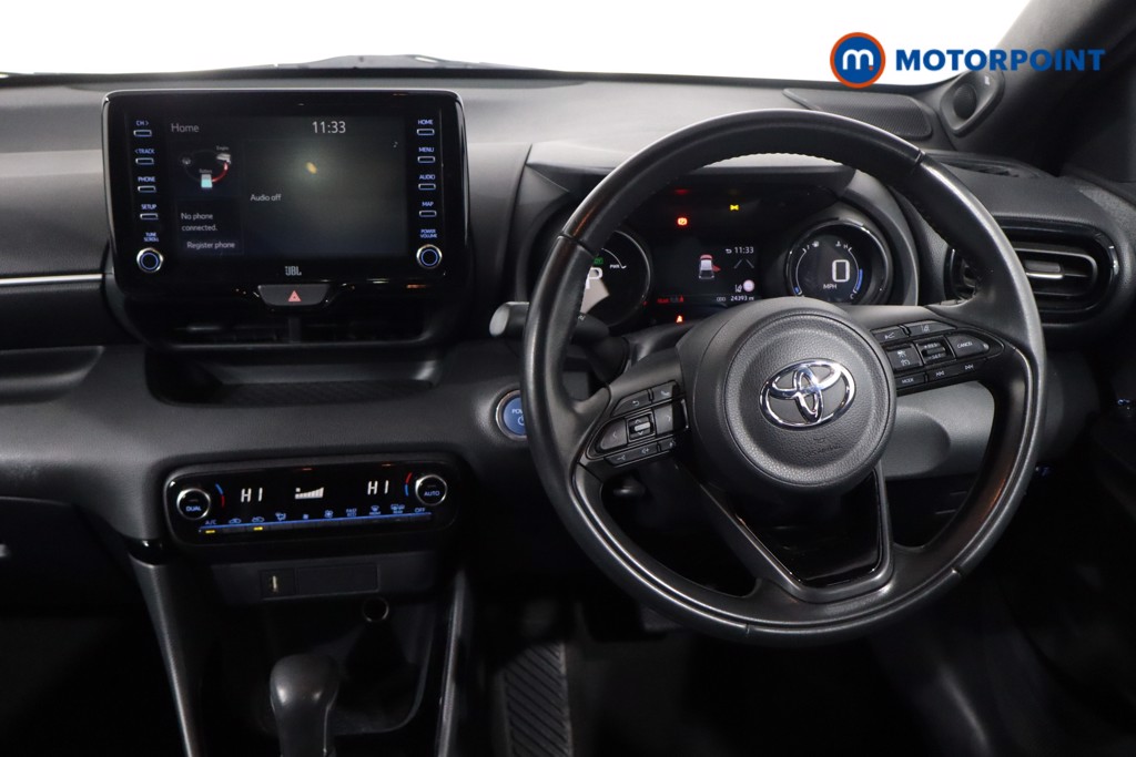 Toyota Yaris Dynamic Automatic Petrol-Electric Hybrid Hatchback - Stock Number (1613477) - 3rd supplementary image