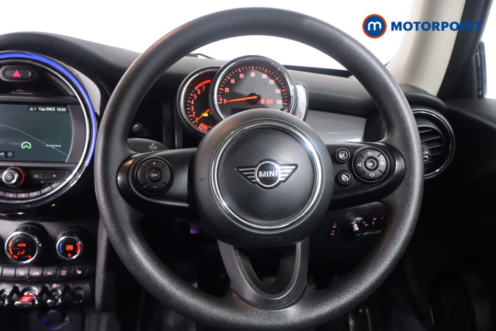 Mini Hatchback Cooper Classic Manual Petrol Hatchback - Stock Number (1611702) - 6th supplementary image