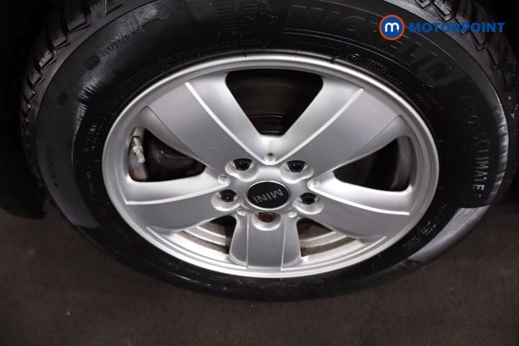 Mini Hatchback Cooper Classic Manual Petrol Hatchback - Stock Number (1611702) - 11th supplementary image