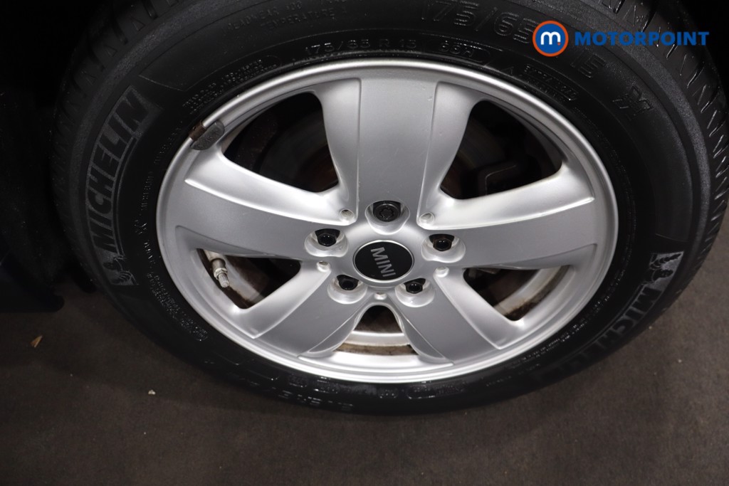 Mini Hatchback Cooper Classic Manual Petrol Hatchback - Stock Number (1611702) - 12th supplementary image