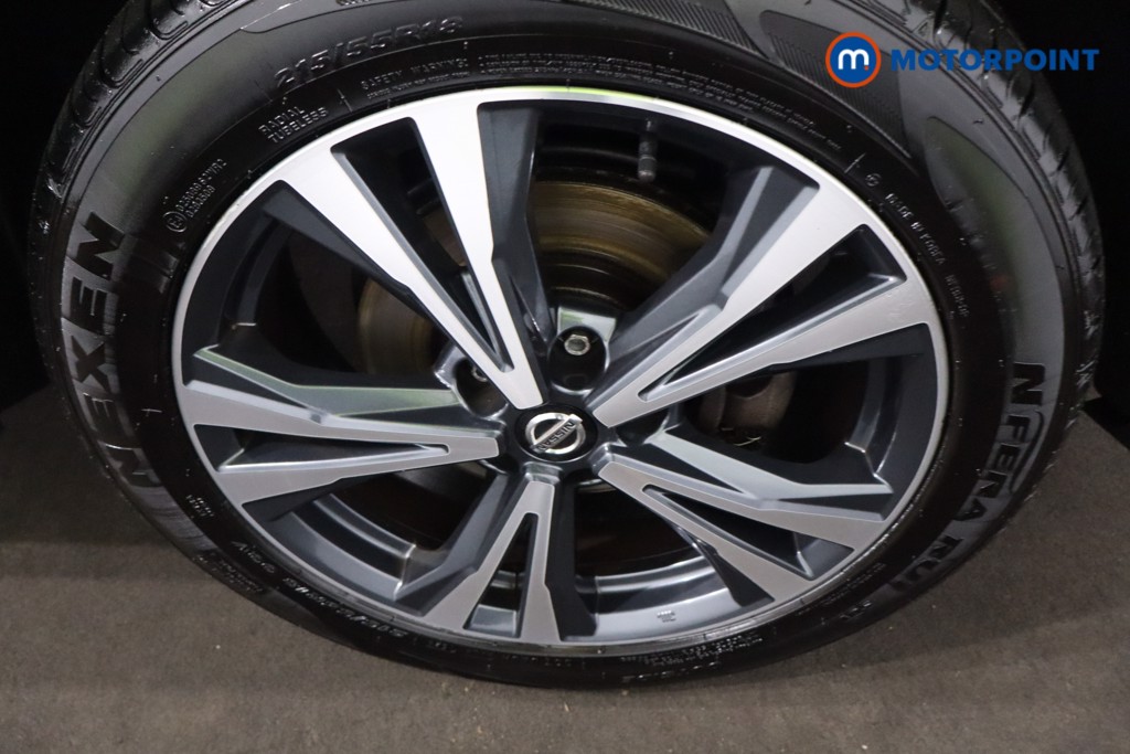 Nissan Qashqai N-Connecta Manual Petrol SUV - Stock Number (1612070) - 10th supplementary image