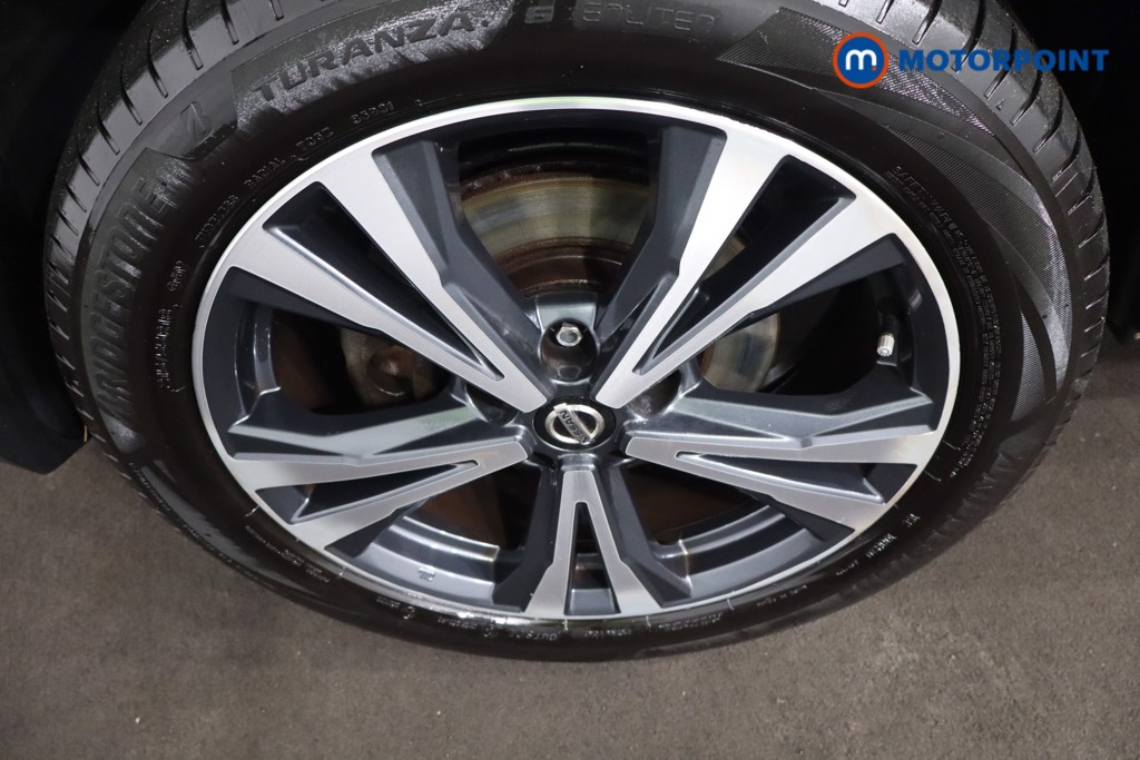 Nissan Qashqai N-Connecta Manual Petrol SUV - Stock Number (1612070) - 12th supplementary image