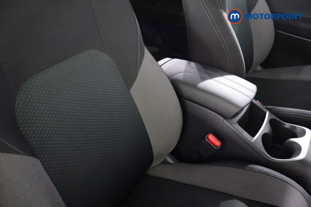 Nissan Qashqai N-Connecta Manual Petrol SUV - Stock Number (1612070) - 22nd supplementary image