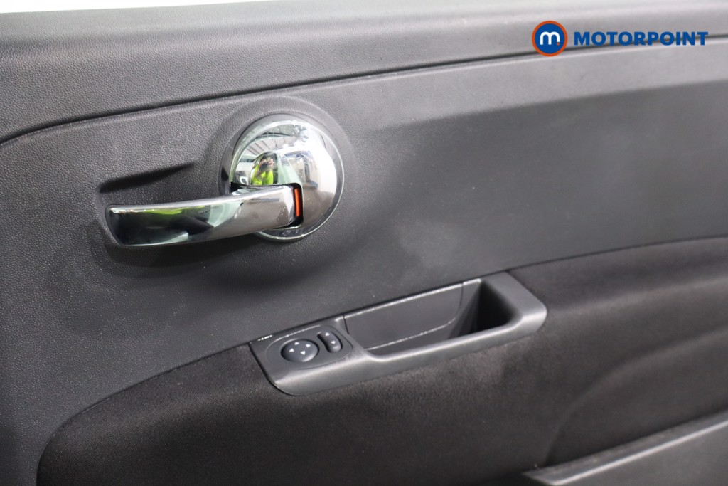 Fiat 500 Lounge Manual Petrol Hatchback - Stock Number (1612073) - 19th supplementary image