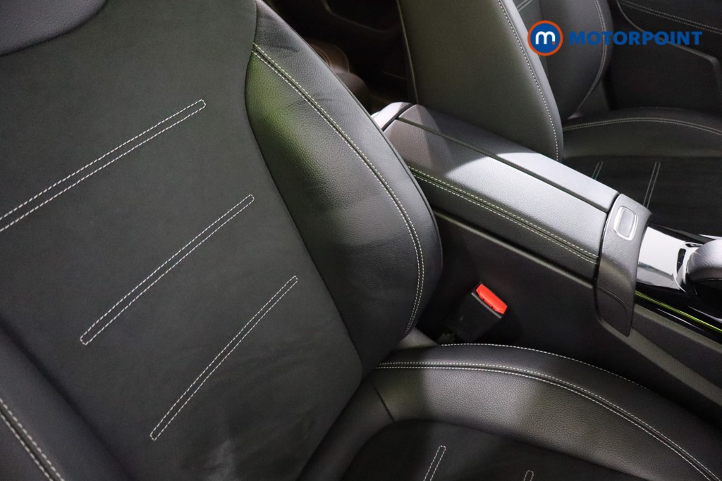 Mercedes-Benz A Class Amg Line Premium Edition Automatic Petrol Hatchback - Stock Number (1612955) - 24th supplementary image