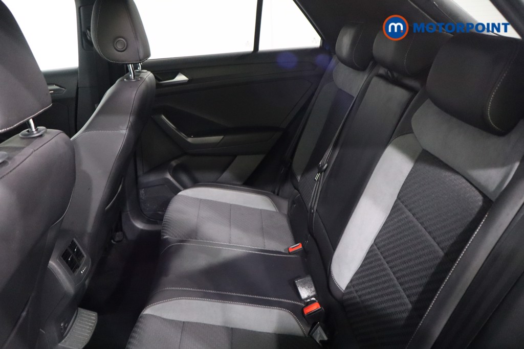 Volkswagen T-Roc R-Line Manual Petrol SUV - Stock Number (1613481) - 5th supplementary image