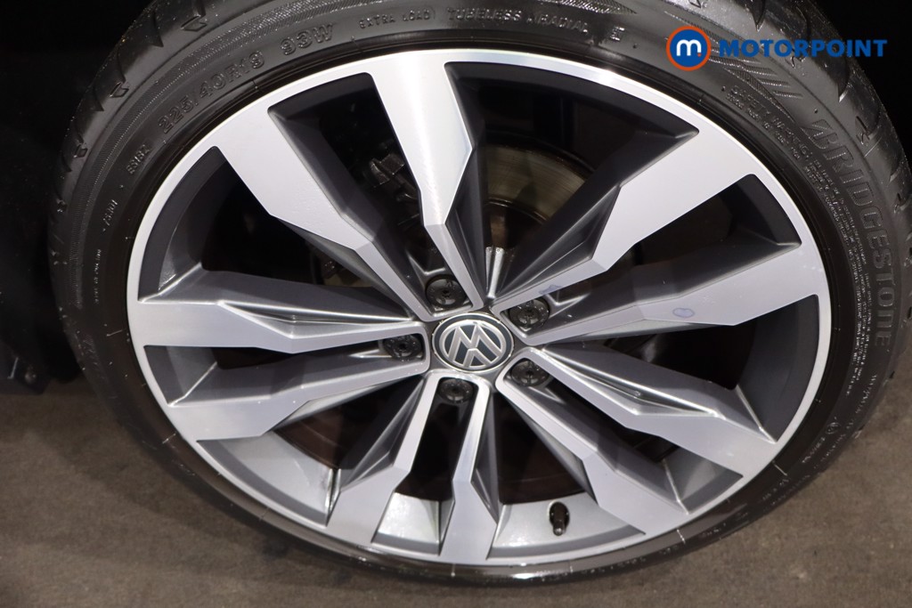 Volkswagen T-Roc R-Line Manual Petrol SUV - Stock Number (1613481) - 12th supplementary image