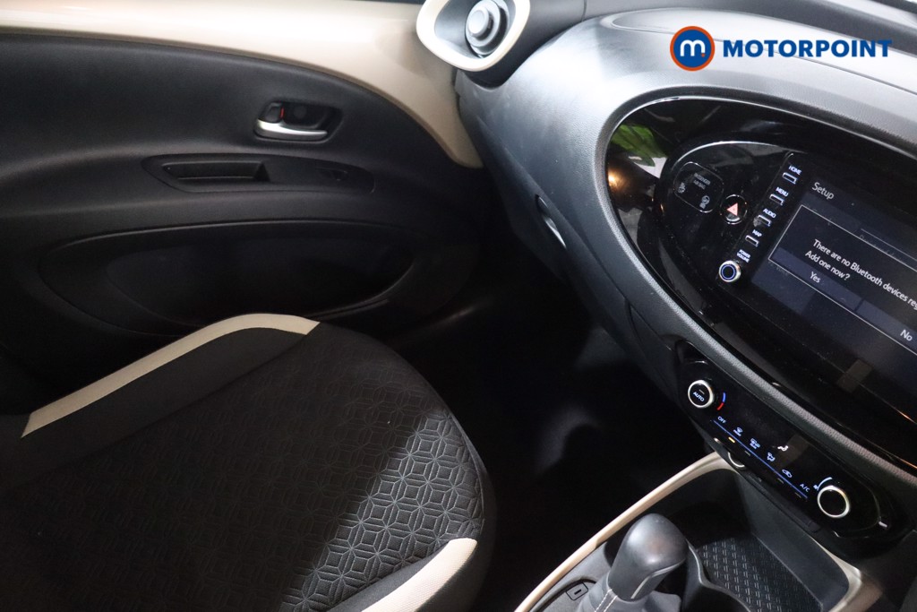 Toyota Aygo X Edge Automatic Petrol Hatchback - Stock Number (1613556) - 16th supplementary image