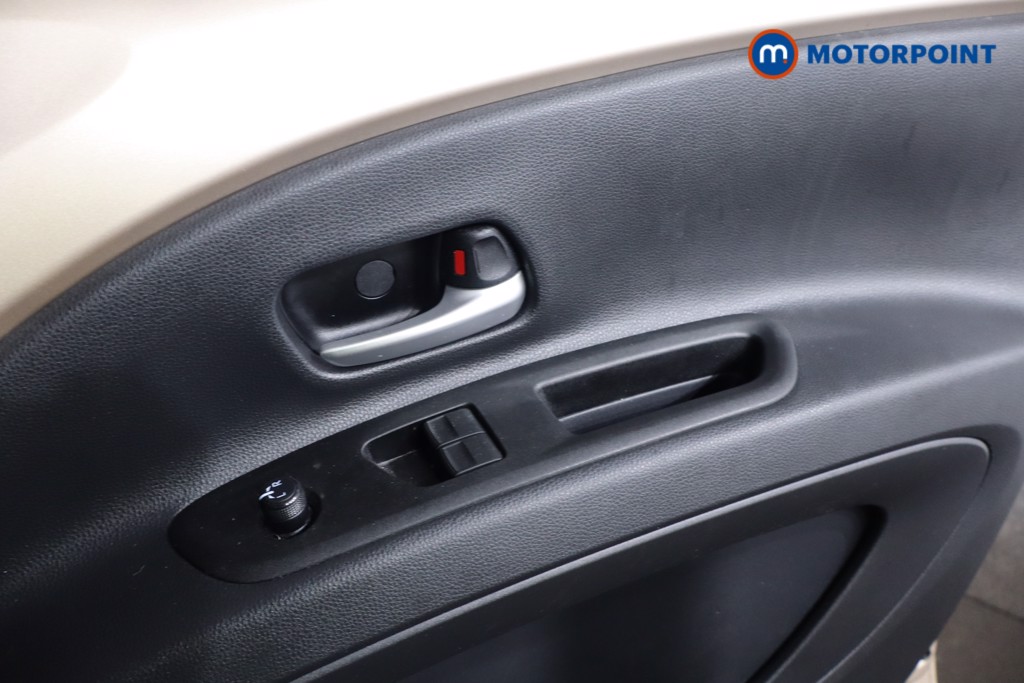 Toyota Aygo X Edge Automatic Petrol Hatchback - Stock Number (1613556) - 18th supplementary image