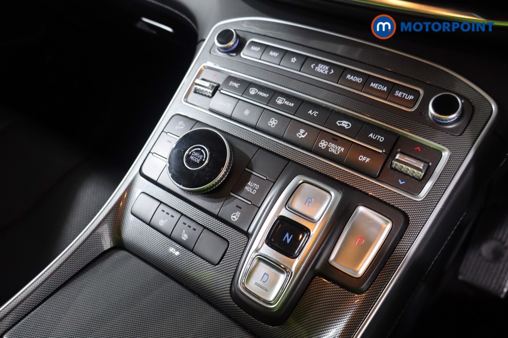 Hyundai Santa Fe Premium Automatic Petrol-Electric Hybrid SUV - Stock Number (1613760) - 14th supplementary image