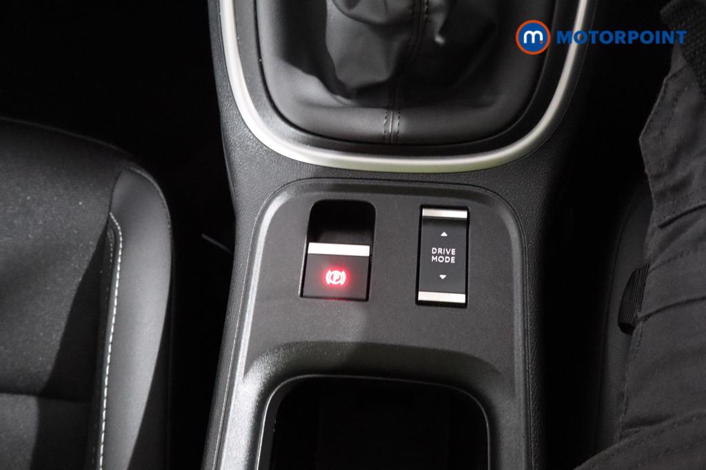 Jeep Avenger Altitude Manual Petrol SUV - Stock Number (1565165) - 5th supplementary image