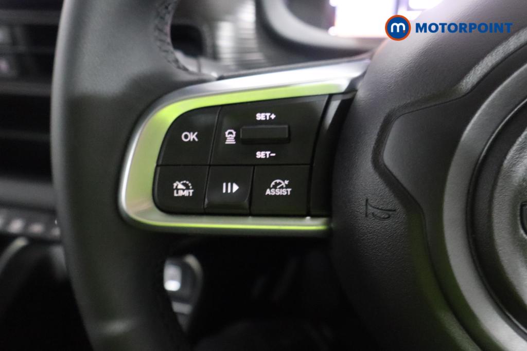 Jeep Avenger Altitude Manual Petrol SUV - Stock Number (1565165) - 7th supplementary image