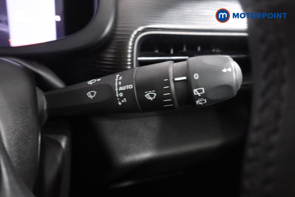 Jeep Avenger Altitude Manual Petrol SUV - Stock Number (1565165) - 10th supplementary image