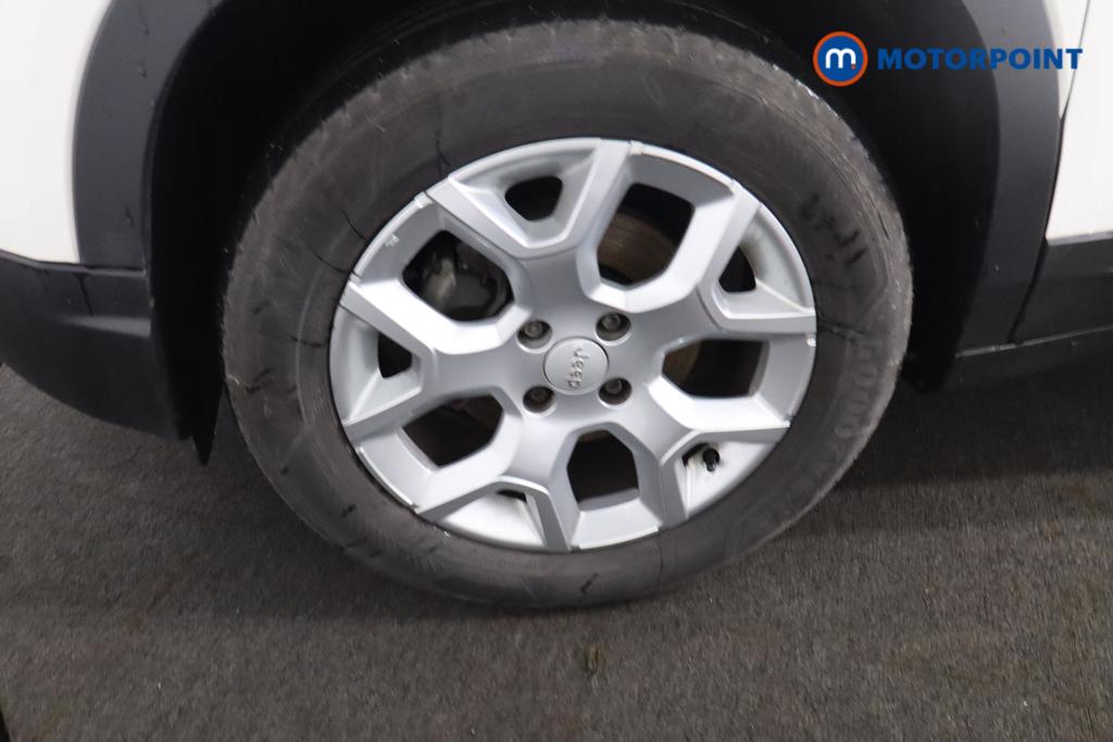 Jeep Avenger Altitude Manual Petrol SUV - Stock Number (1565165) - 19th supplementary image