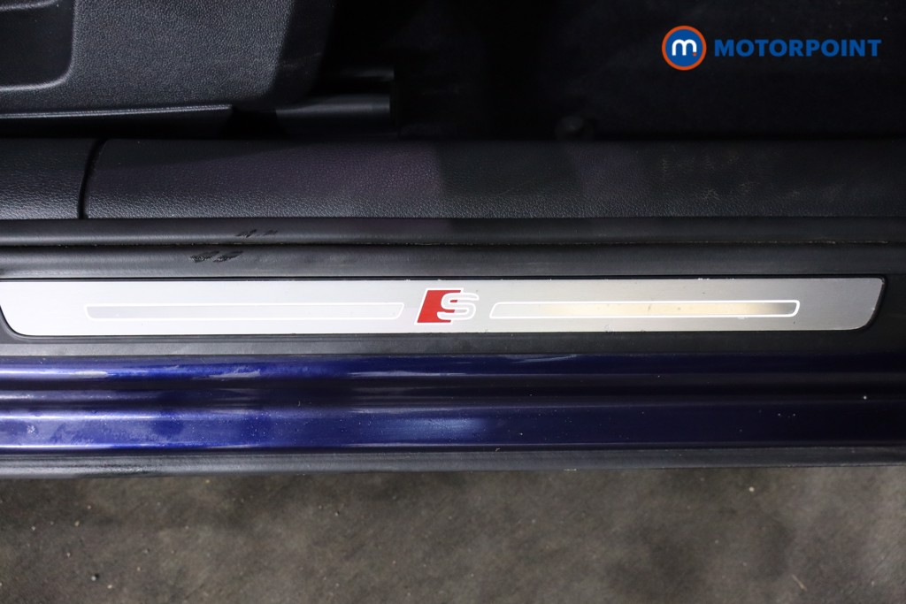 Audi Q2 S Line Manual Petrol SUV - Stock Number (1589456) - 20th supplementary image