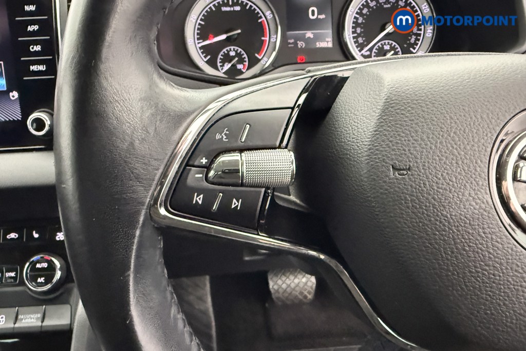 Skoda Karoq Se Drive Automatic Petrol SUV - Stock Number (1593608) - 14th supplementary image